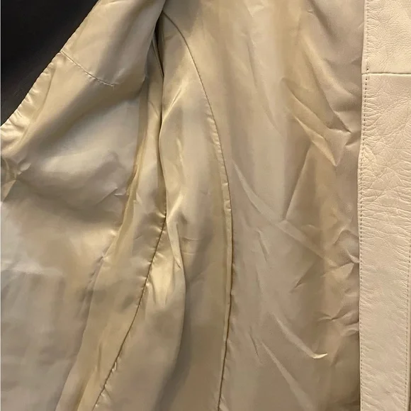 Peruzzi leather jacket - Picture 6 of 7